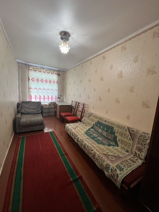 Сдается 3-комнатная квартира в районе ЖД