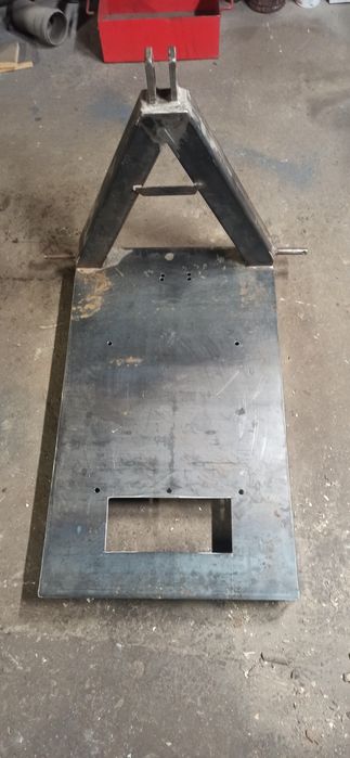 Podstawa rębaka/ paleciak za ciągnik