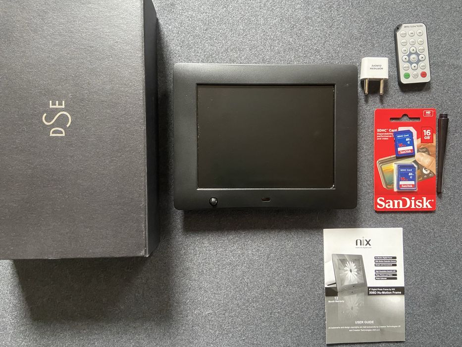 Цифровая фоторамка nix