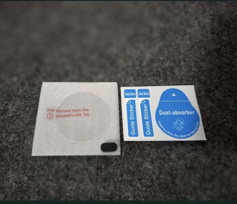 2,50€ Kit proteção Gamin:
Borracha vedação  carregador e Película prot