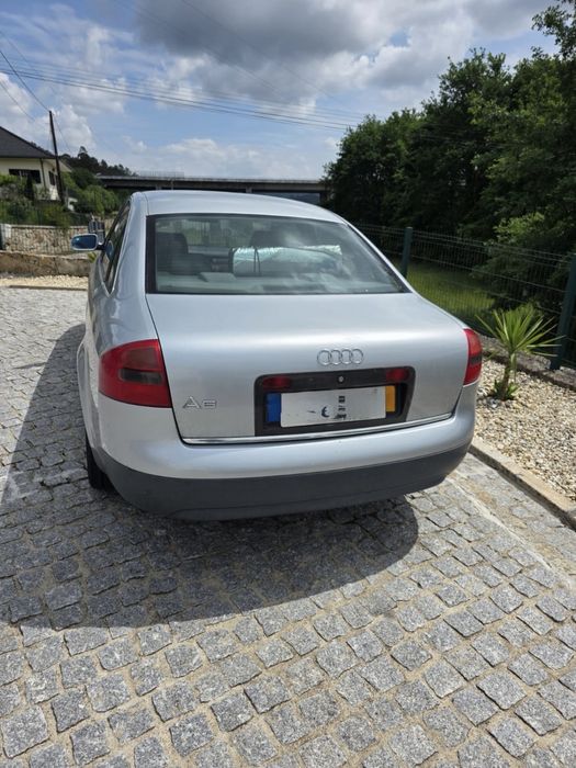 AUDI A6 1.9 110CV Gasóleo
