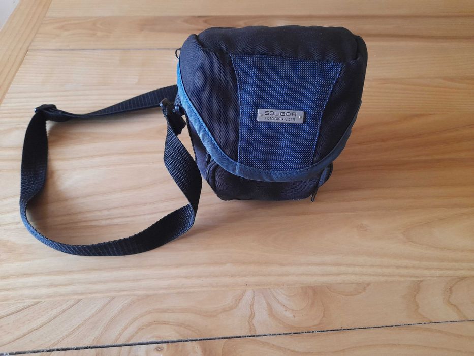 Etui na aparat Canon