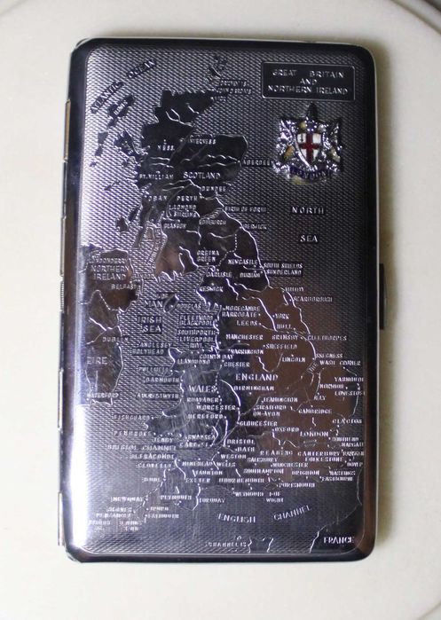 Cigarreira metal de 1950, brasão e mapa UK com estojo