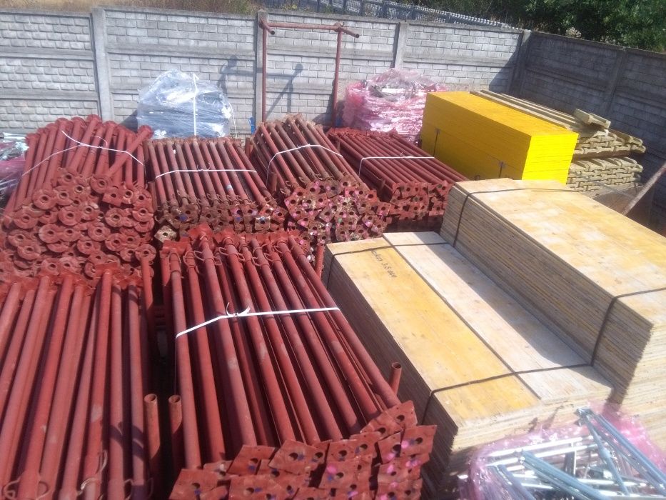 Podpory budowlane stemple metalowe dźwigar H-20 szalunek stropowy Płyta szalunkowa sklejka budowlana Głowica Korona stropowa Żabki AnkryTrójnoga