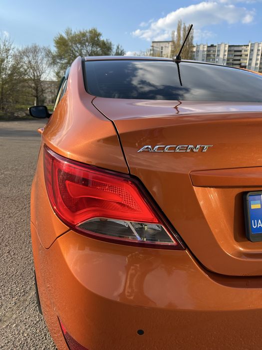 Hyundai Solaris 2015-16 рік ОФИЦИАЛ