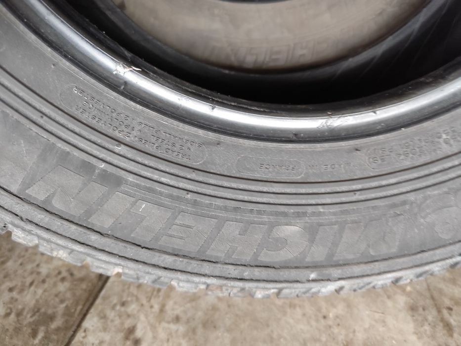 Pneus 235/70r16 Michelin Latitude Cross ocasião