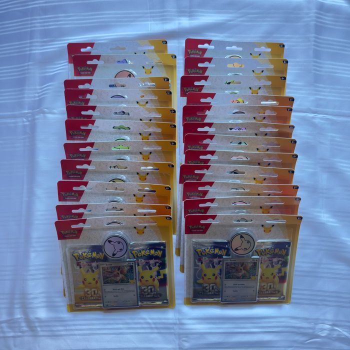 Pokémon 30th Celebration Selado - Inglês (Eevee 2-Pack Blister)