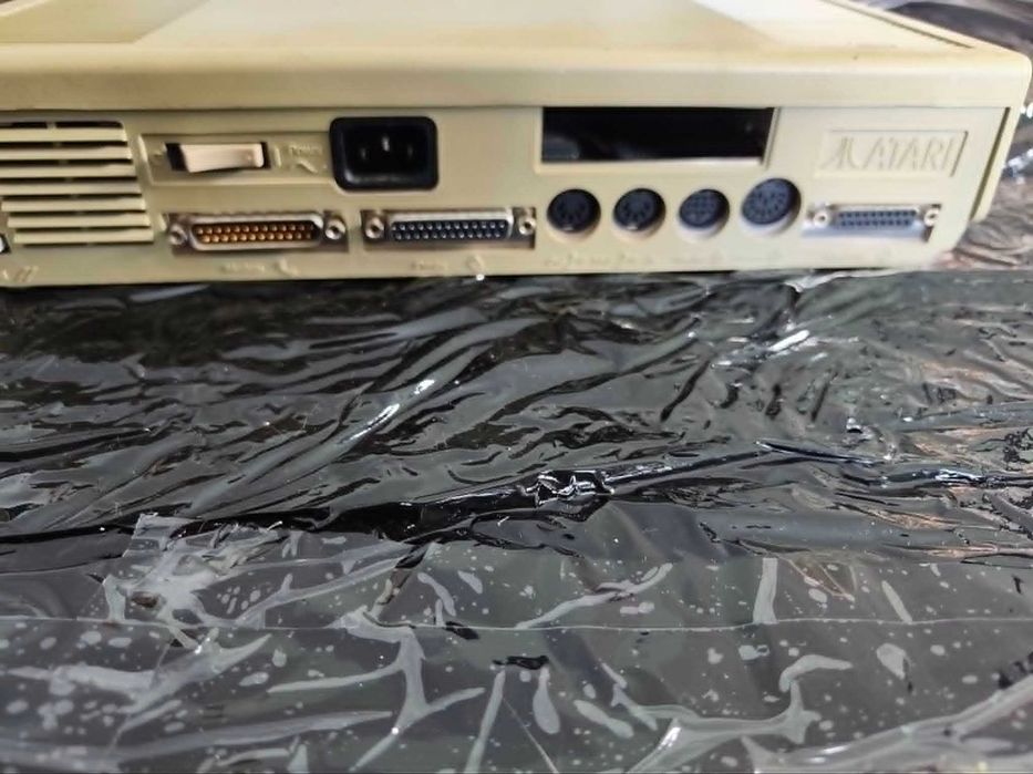 Atari Mega 1 Komputer