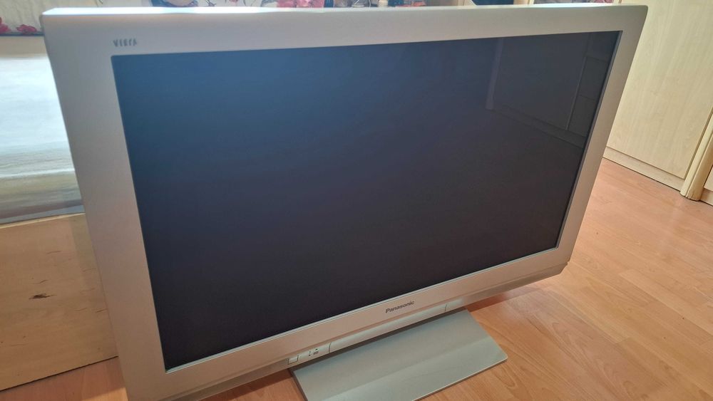 Telewizor Panasonic TH-42PZ8ES