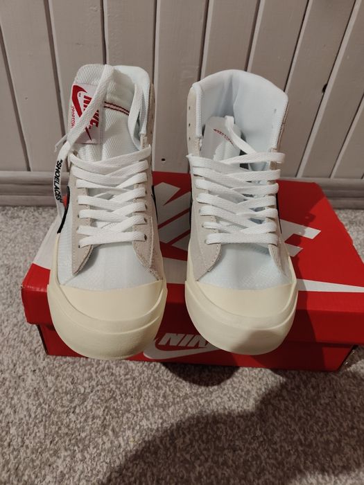 Nike X Off - White blazer Mild.