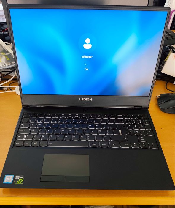 !!Para Despachar!! Lenovo Legion Y530-15ICH Intel Core i7-8750H/32GB/512GB NVME + 1TB HDD/GTX1060/15.6"