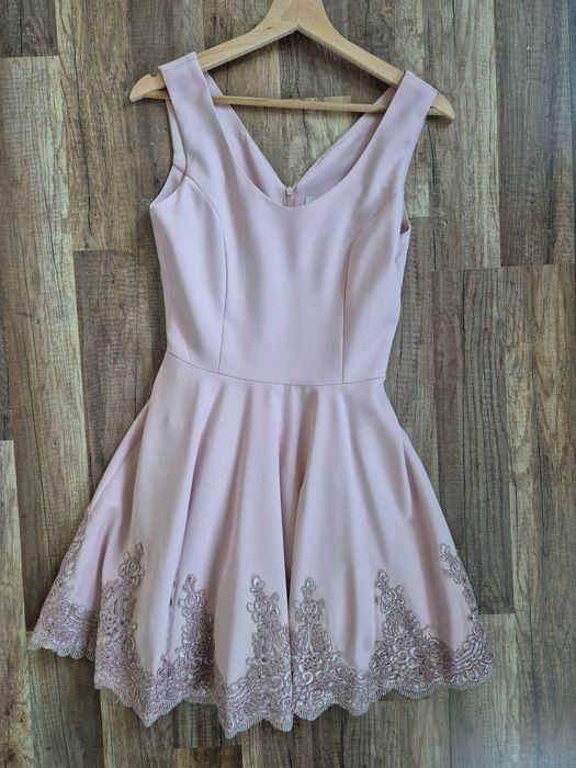 Top - Moda - sukienka wizytowa r. 34