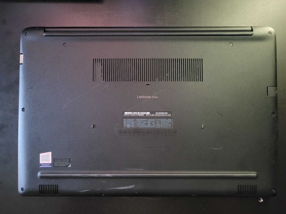 Ноутбук Dell Latitude 3500 / i5-8265U / 8GB RAM / 256 GB SSD