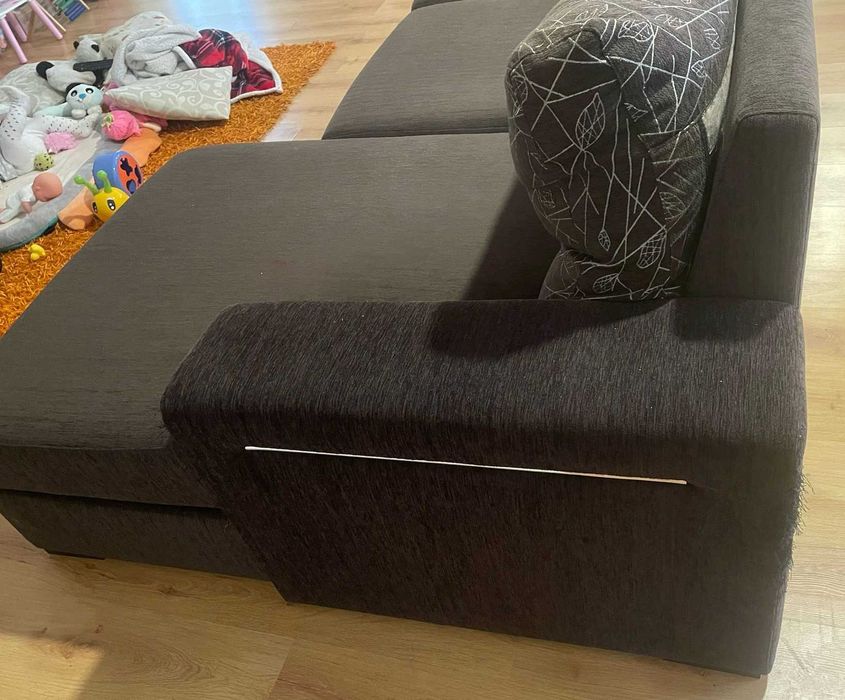 Sofá chaise longue castanho