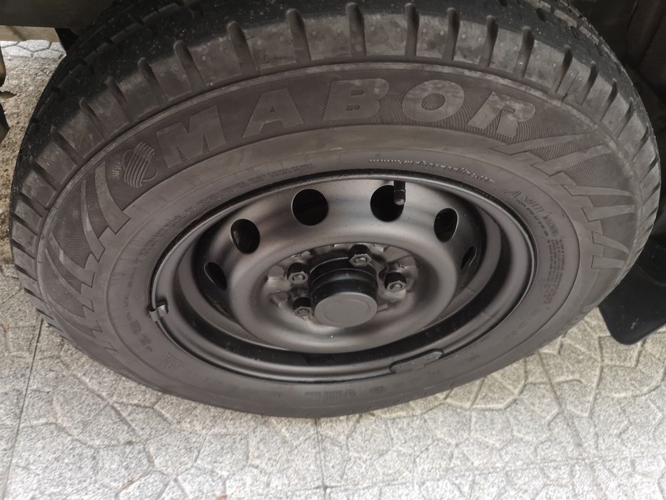 Carrinha Mitsubishi L400  Disel