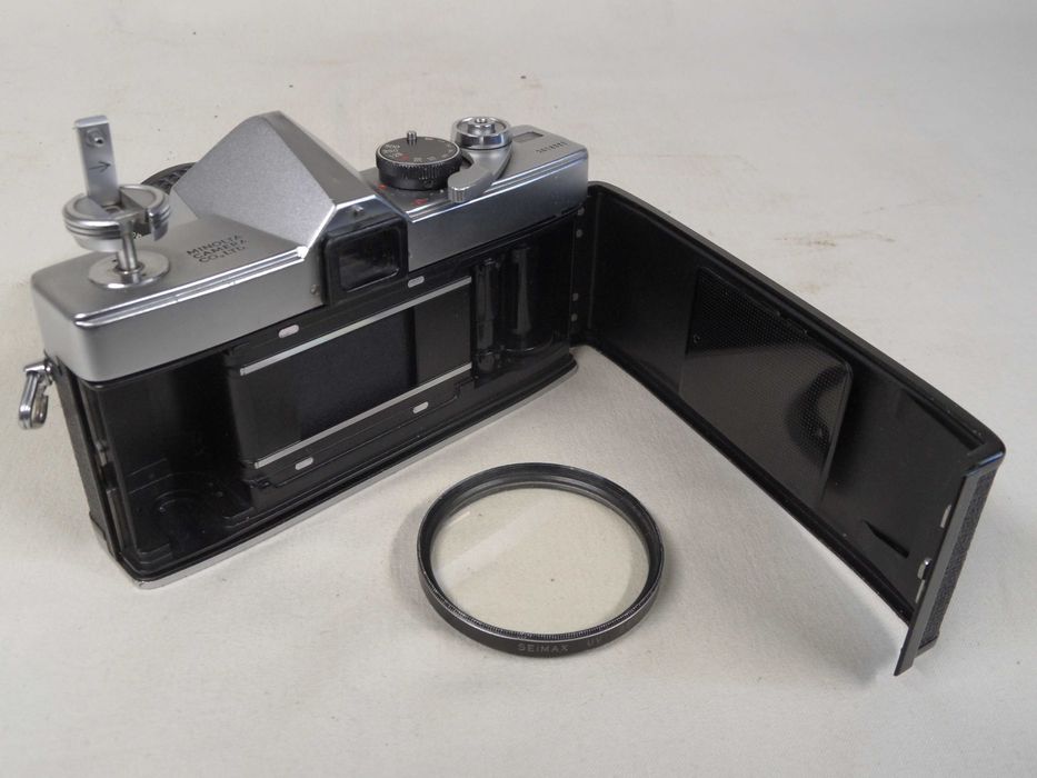 Minolta SR-1 z bardzo jasnym obiektywem