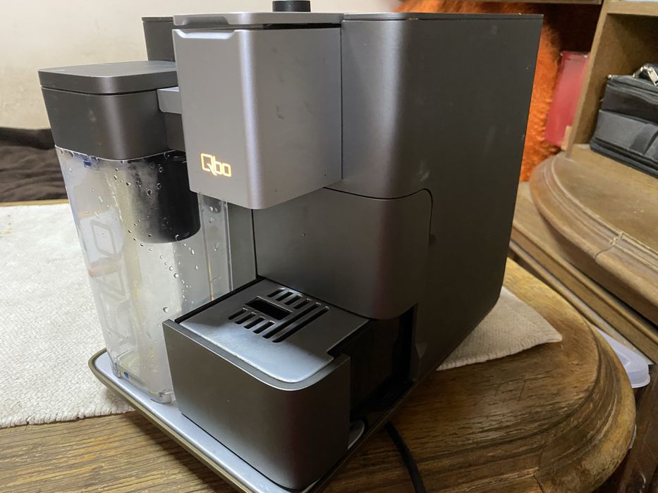 Кавоварка капсульна wi-fiQbo YOU-RISTA Urban Grey MILK MASTER (323434)