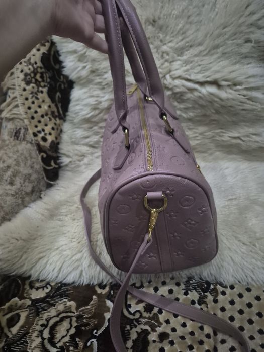 СУМКА ПОД Louis Vuitton