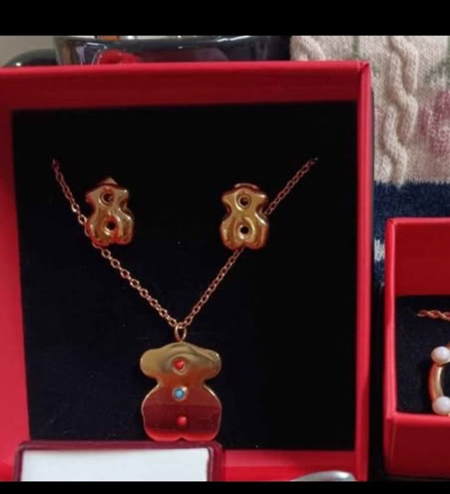 Artigos em  aço  novos Mk ursinho