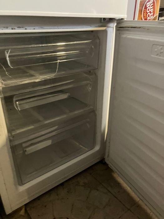 Frigorífico Kunft combinado