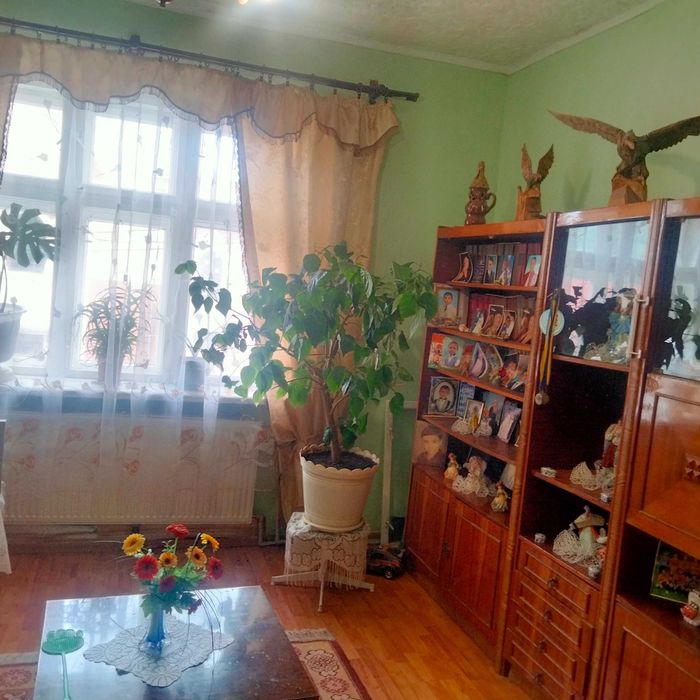 Продаж 3-х кімнатної квартири