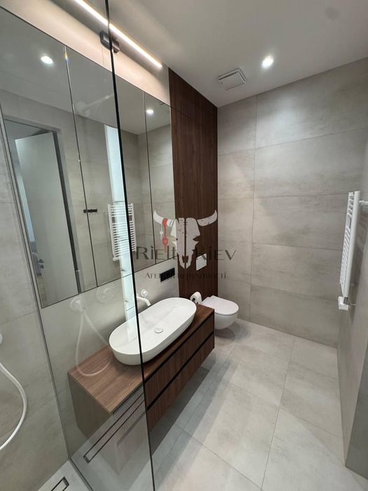 Продаж 52 Перлина Печерськ Плаза Кадор Київ Центр Бойчука 19А