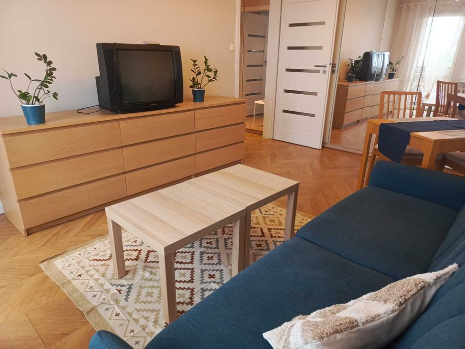 Ładne 2 pokojowe z oddzielną kuchnią - 44 m² - Widok 3