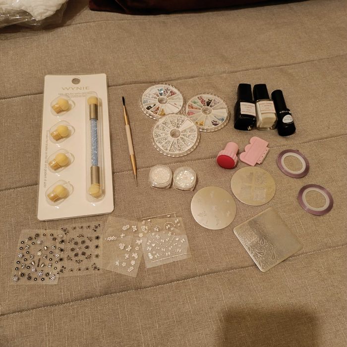 Kit Nail Art - vários materiais
