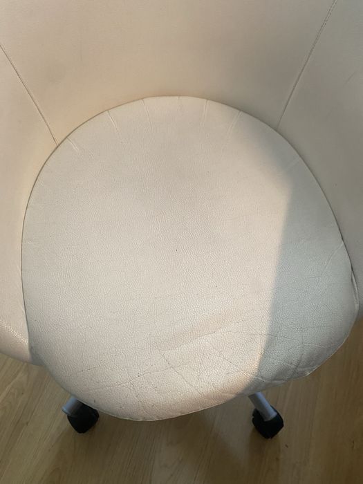 Cadeira de escritório branca ikea