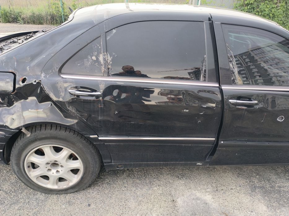 Mercedes W220 Guard броньований S600 V12 2004 рейсталінг 
броньований