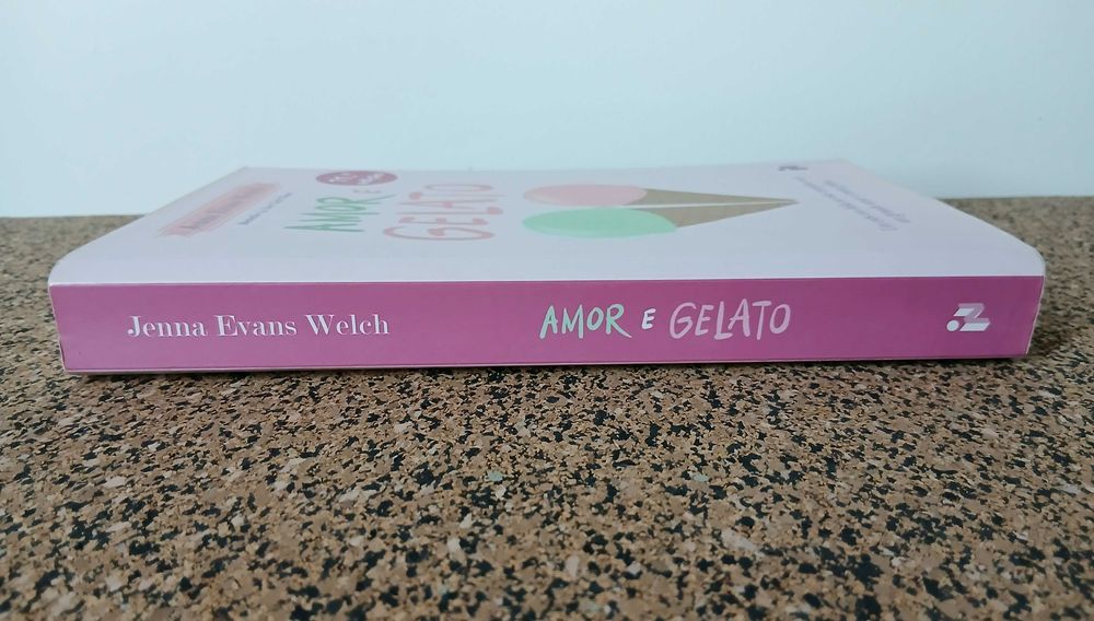 Livro - Amor e Gelato (Jenna Evans Welch)
