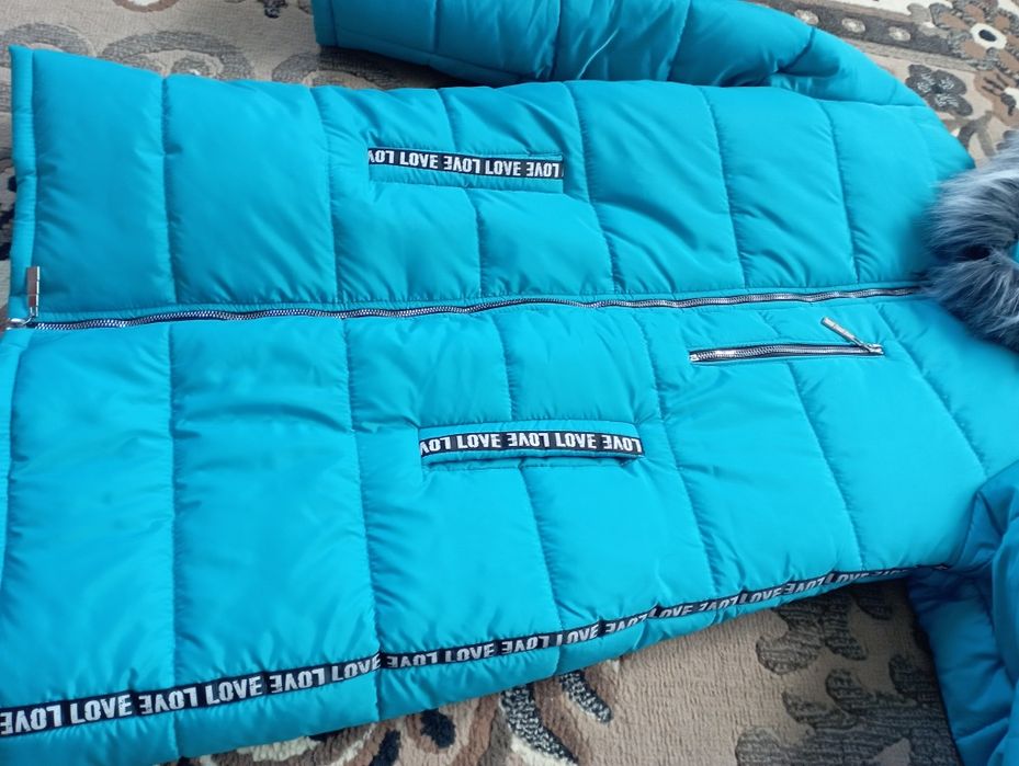 Продам зимову куртку