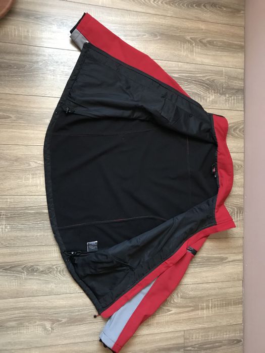 Продам куртку