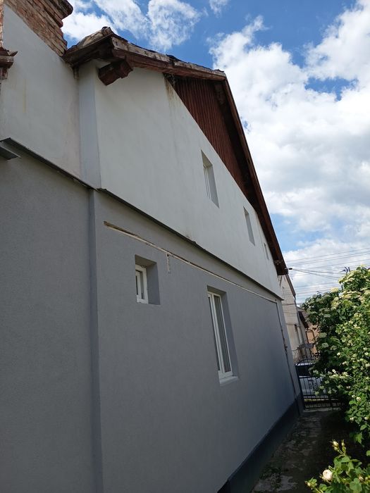 Продаж 2 кім квартира 70м в особняку вул. Довбуша