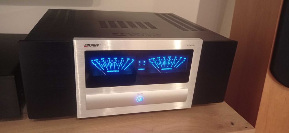 Advance Acoustic MAA-406  Końcówka mocy stereo.