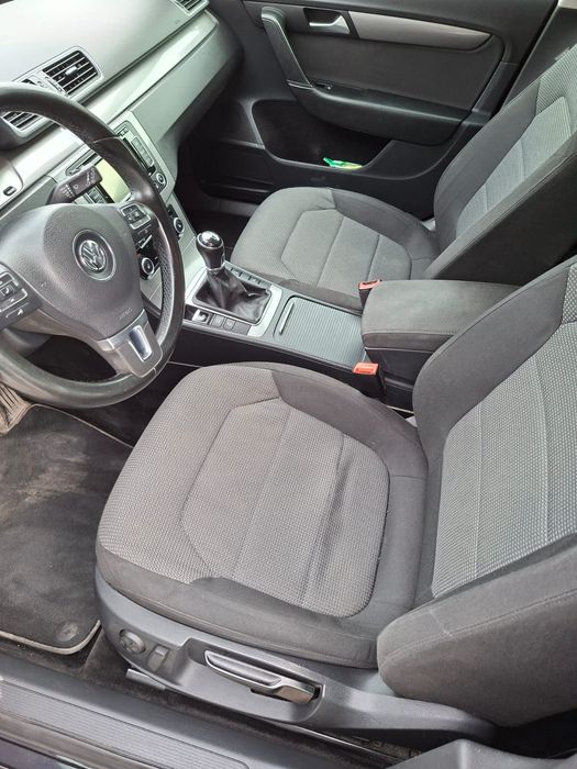 Volkswagen passat 2.0 TDI bluemotion highline