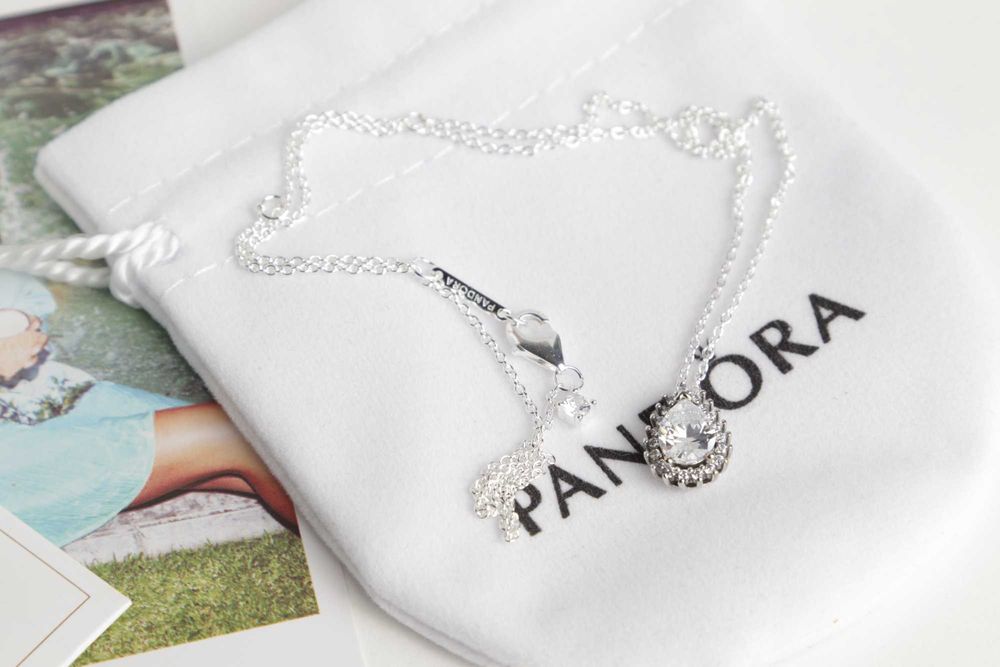 Pandora Намисто Сяюча крапля