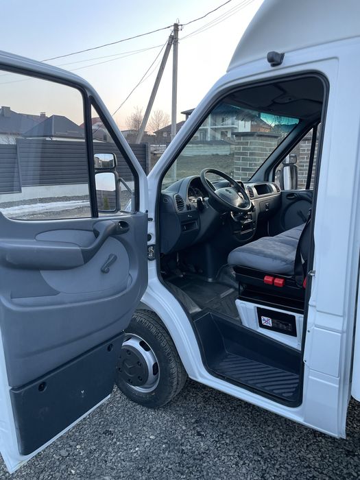 Mercedes Sprinter 413