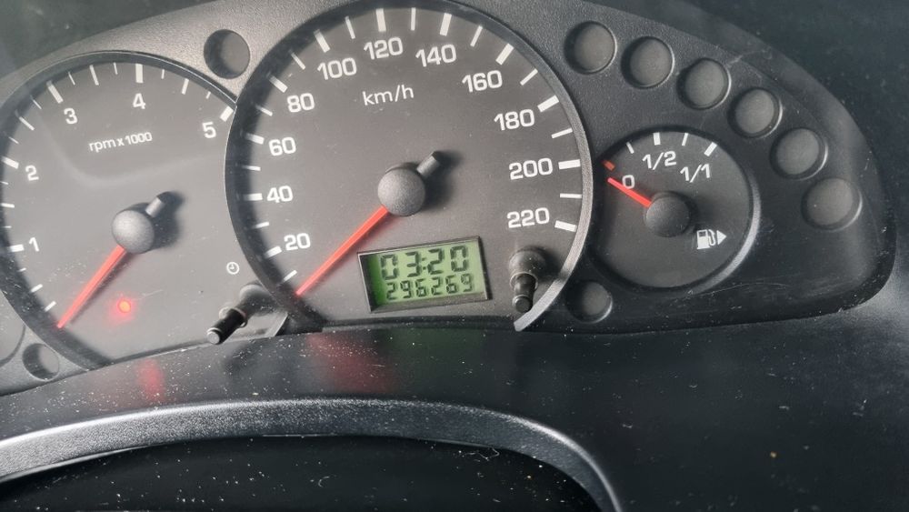 Ford Transit Connect
Вікіпедія
Вікіпедія

Знайти
Ford Transit Connect