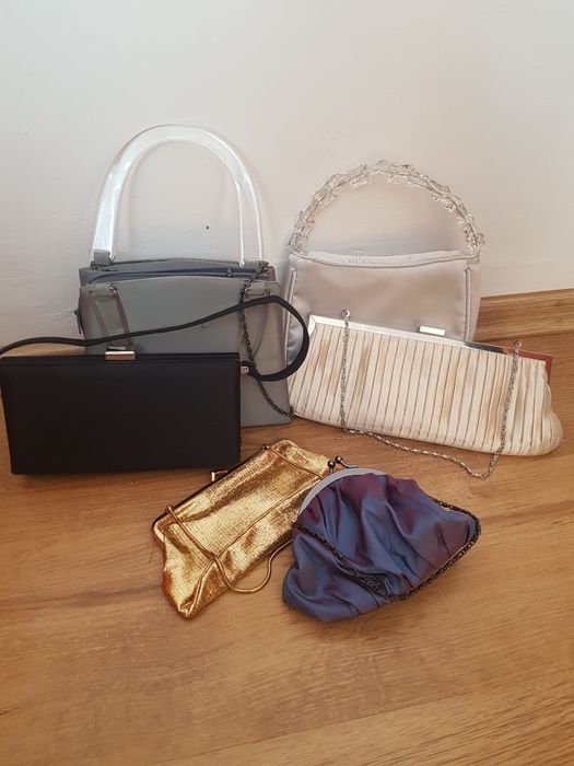 Torebeczki  wizytowe na rękę .