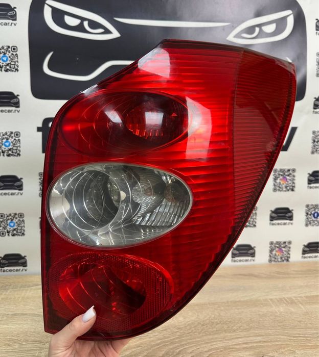 Задній ліхтар Renault Laguna II (2001–2007) оригінал Б/У