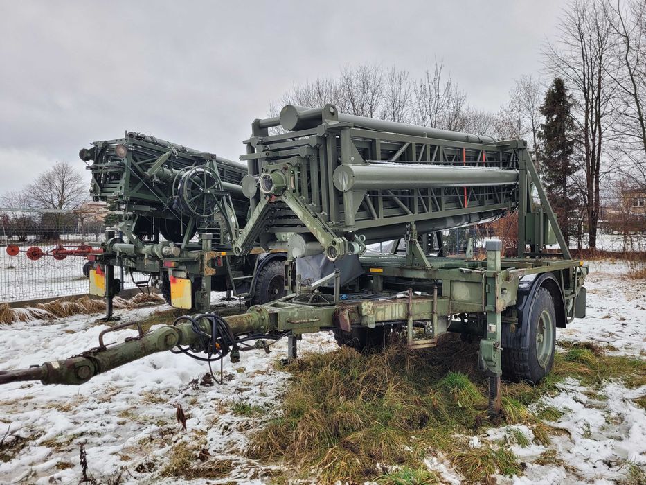 Militaria - wojskowy maszt kratownicowy - nadajnik, BTS, Internet, GSM