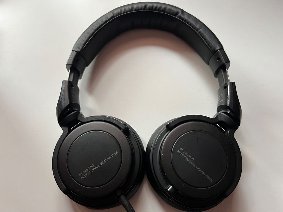 Słuchawki Beyerdynamic DT240 Pro alternatywa Sennheiser HD 25