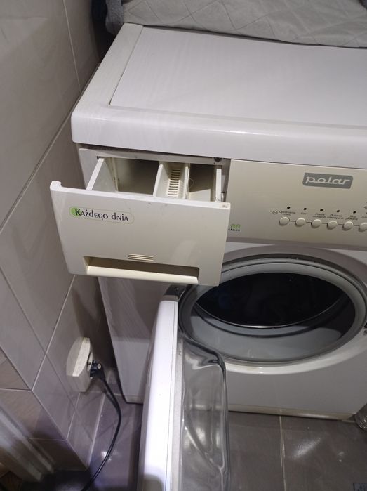 Pralka automatyczna Polar PFL 1000