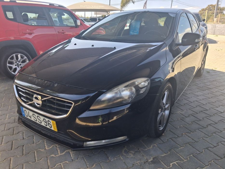 Volvo  Modelo V40