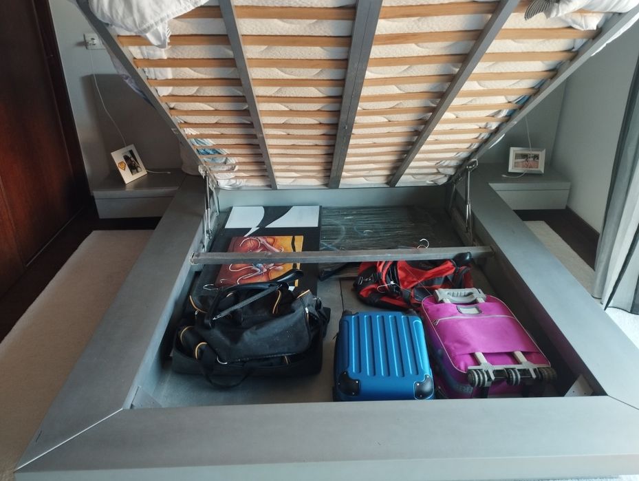 Vendo Cama de casal
