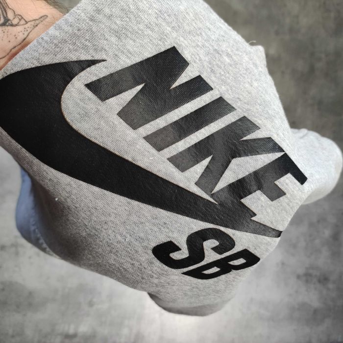 MĘSKA Bluza z Kapturem Hoodie Duże Logo Szara Nike SB Skateboarding