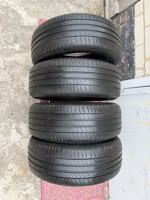 Michelin Primacy 3 215/55 R18