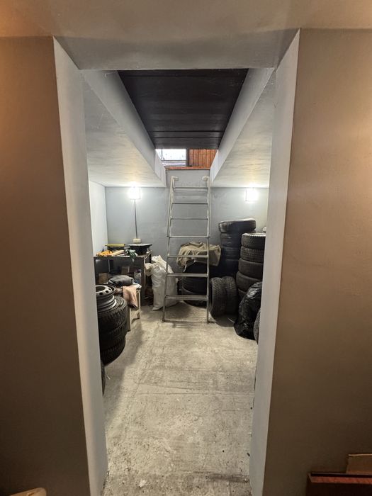 Продам капітальний цегляний гараж в центрі чернігова АК29