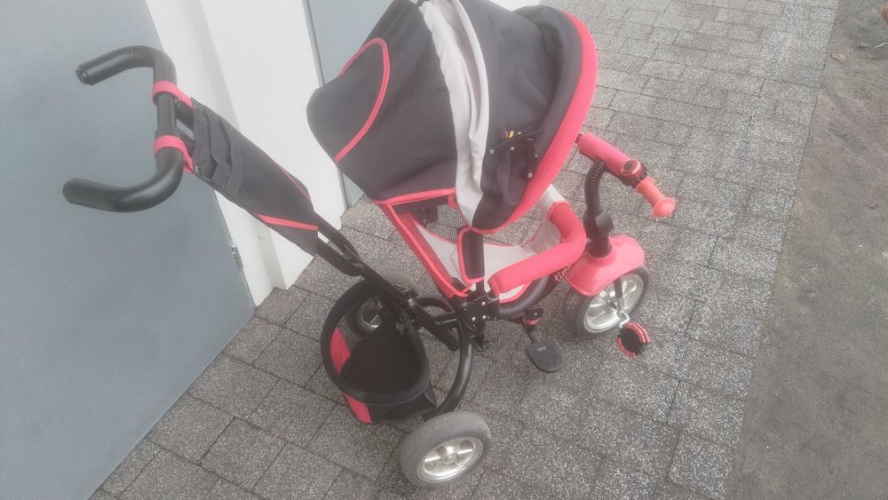 Trzykołowy rowerek dziecięcy